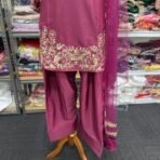 Mauve Crepe Silk Farshi Pant Suit Mauve Crepe Silk Farshi Pant with Embroidered dupatta Elegant Pakistani style wear | Punjabi Threads - Image 4