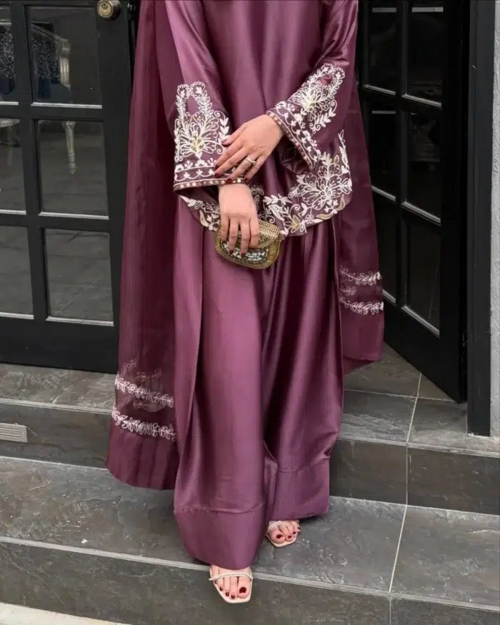 Mauve Crepe Silk Farshi Pant Suit - Punjabi Threads product image 3