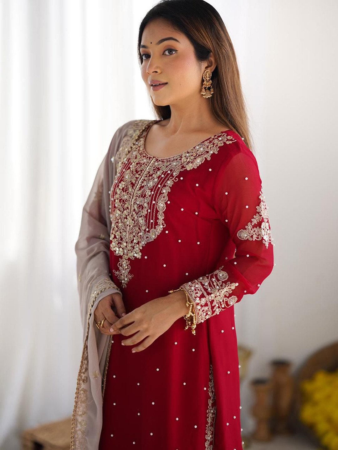 Red Heavy Embroidered Pakistani Suit Set image 1 Red Heavy Embroidered Pakistani Suit Set - Punjabi Threads product image 1