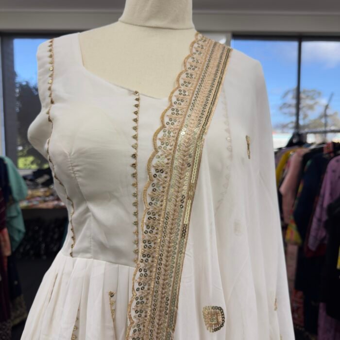 Ivory Noor Anarkali - Punjabi Threads product image 2